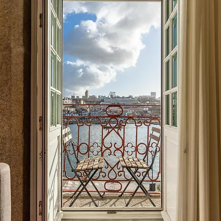 For 3 Near Ribeira Apartamento