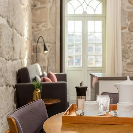 For 3 Near Ribeira Apartamento Oporto