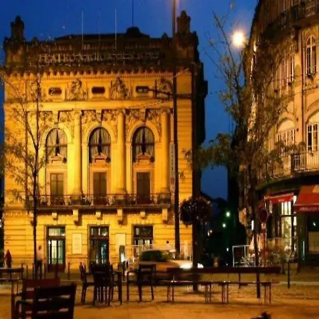 For 3 Near Ribeira *