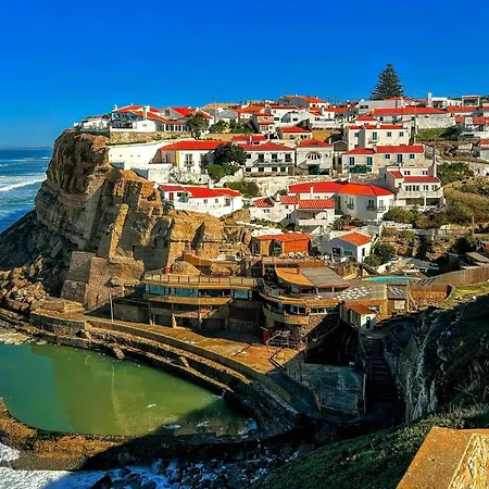 For 3 Near Ribeira *