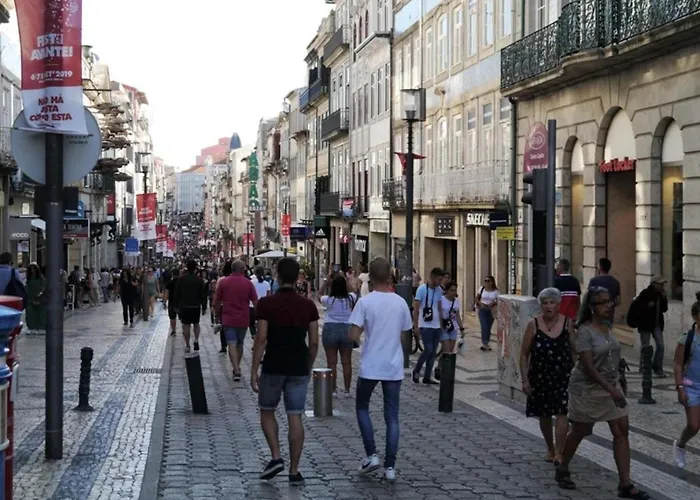 For 3 Near Ribeira *