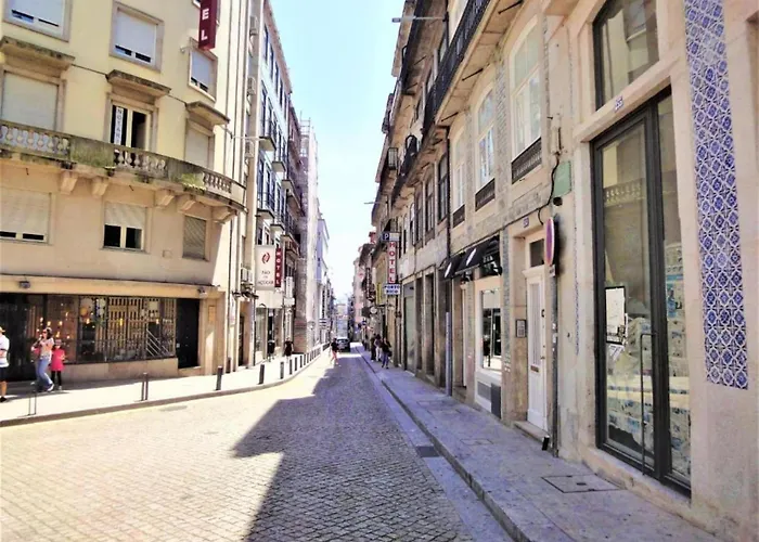 아파트 For 3 Near Ribeira *